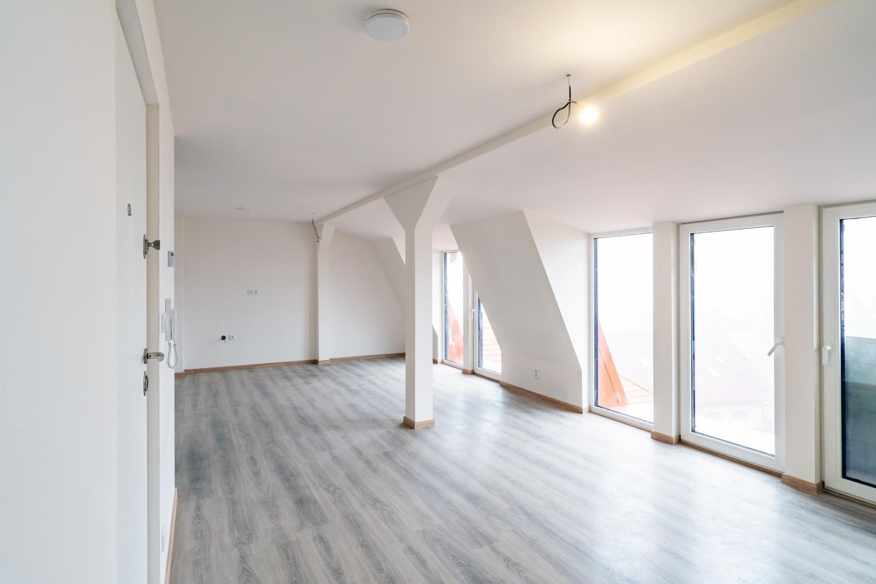 4+kk, Paříkovo nám., Třebenice, 76 m²