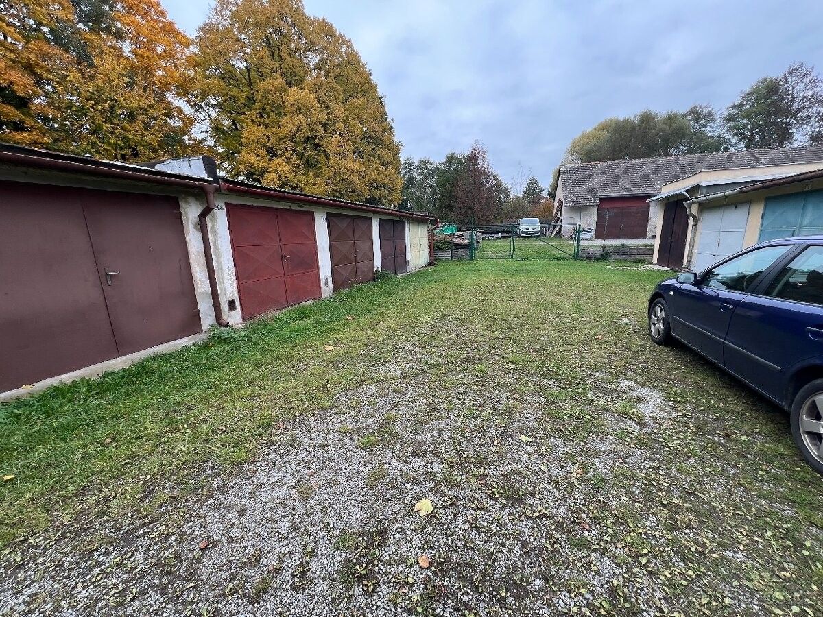 Pronájem garáž - Křídla, 592 31