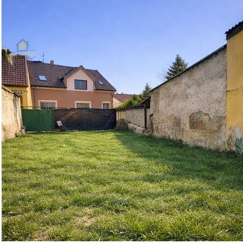 Prodej pozemek pro bydlení - Mělnická, Byšice, 244 m²