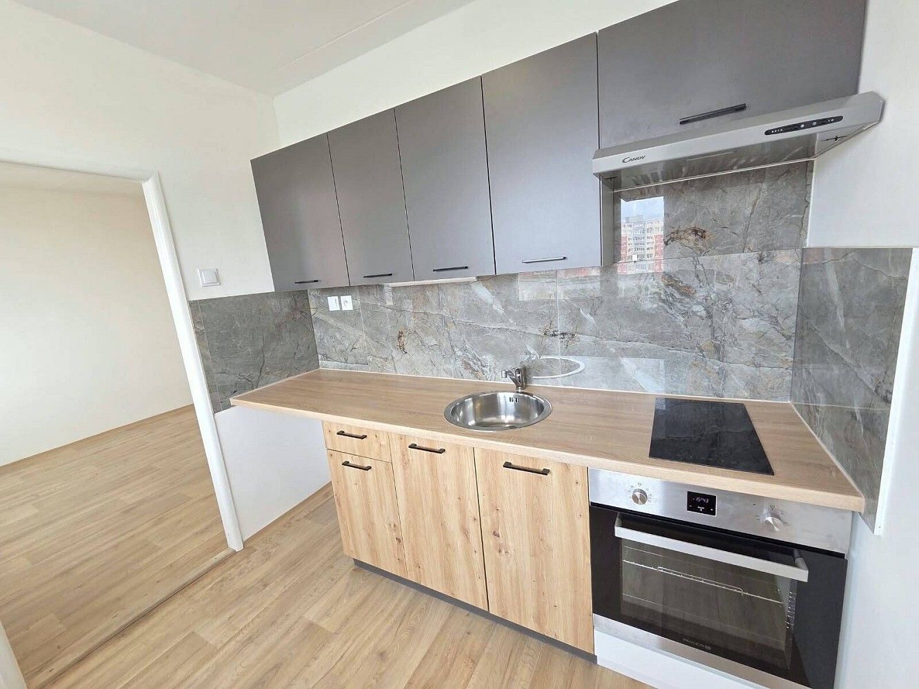 2+1, Rozmarýnová, Most, 49 m² - 1