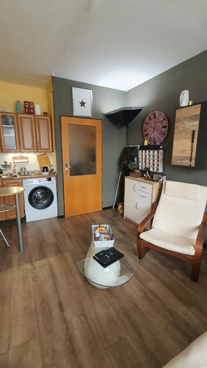 Pronájem byt 1+kk - Káranská, Praha - Malešice, 34 m² - 5