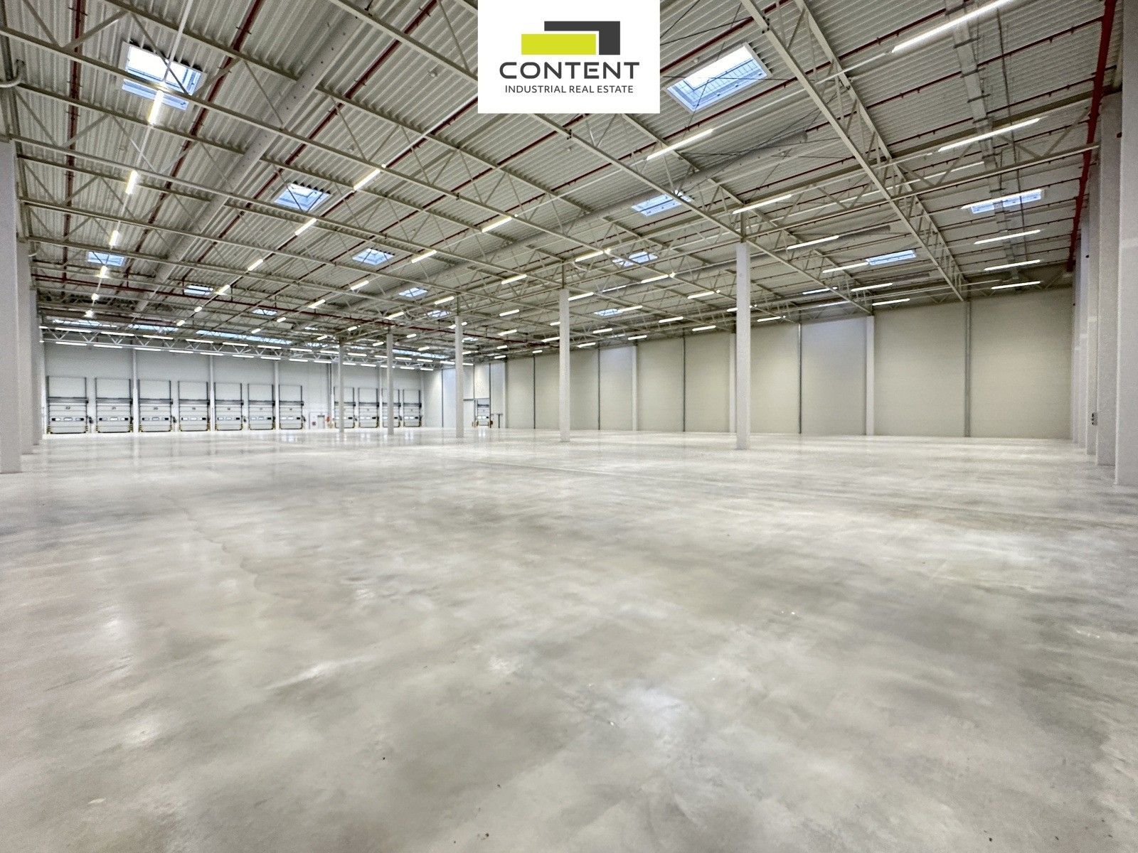 Pronájem výrobní prostory - Zděbradská, Říčany, 20 940 m²