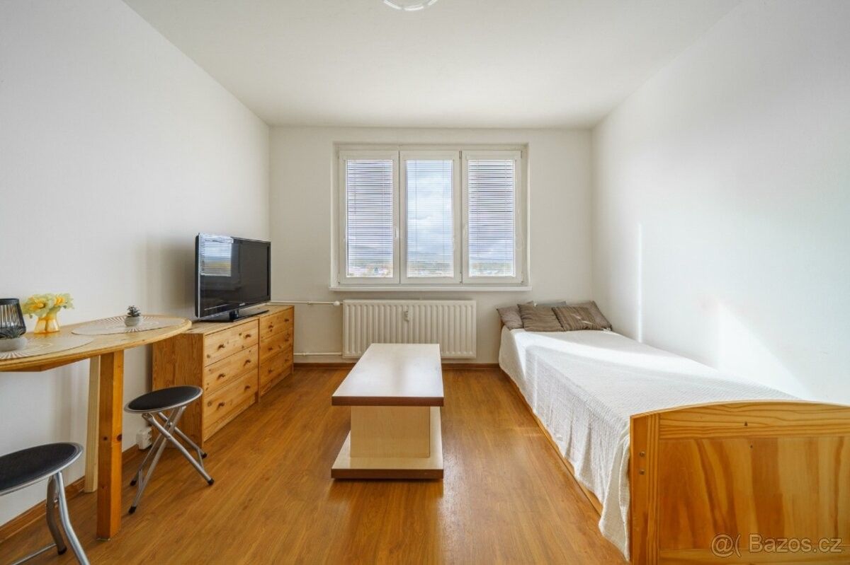 Pronájem byt - Sokolov, 356 01