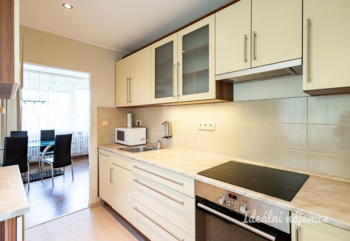 Pronájem byt 3+kk - Šimůnkova, Praha, 61 m² - 5