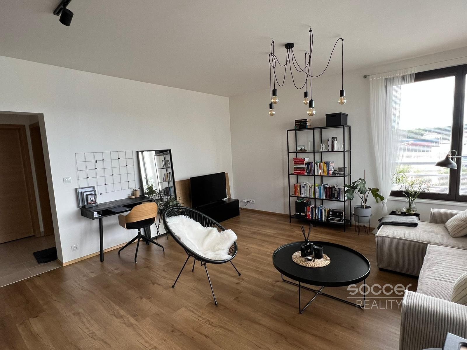 Pronájem byt 2+kk - Sousedíkova, Praha, 48 m²