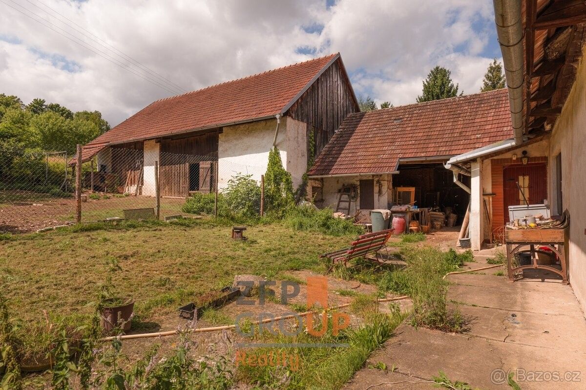 Prodej rodinný dům - Pacov, 395 01