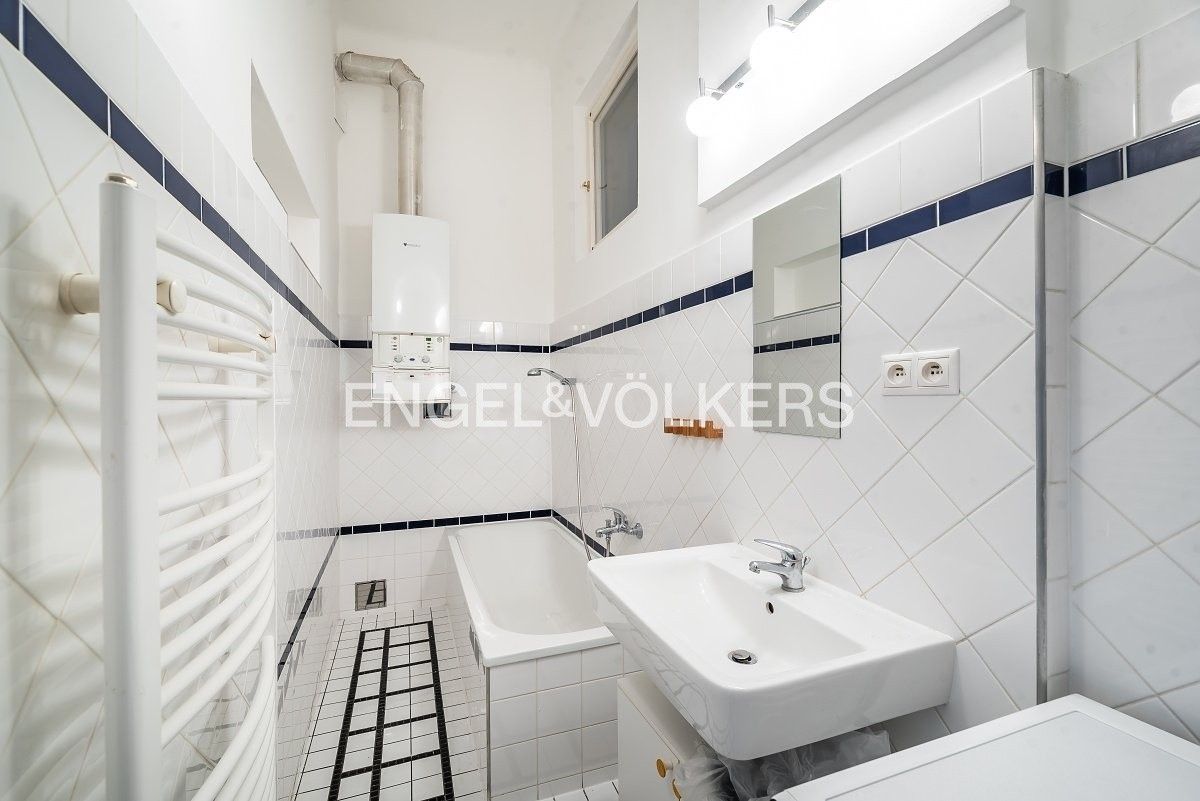 Pronájem byt 2+1 - Ječná 548, Praha Nové Město, 87 m² - 5