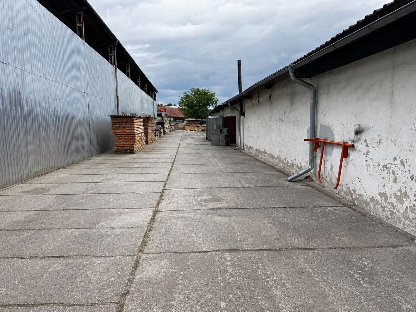 Sklady, Říčanská, Vizovice, okres Zlín, 160 m² - 2