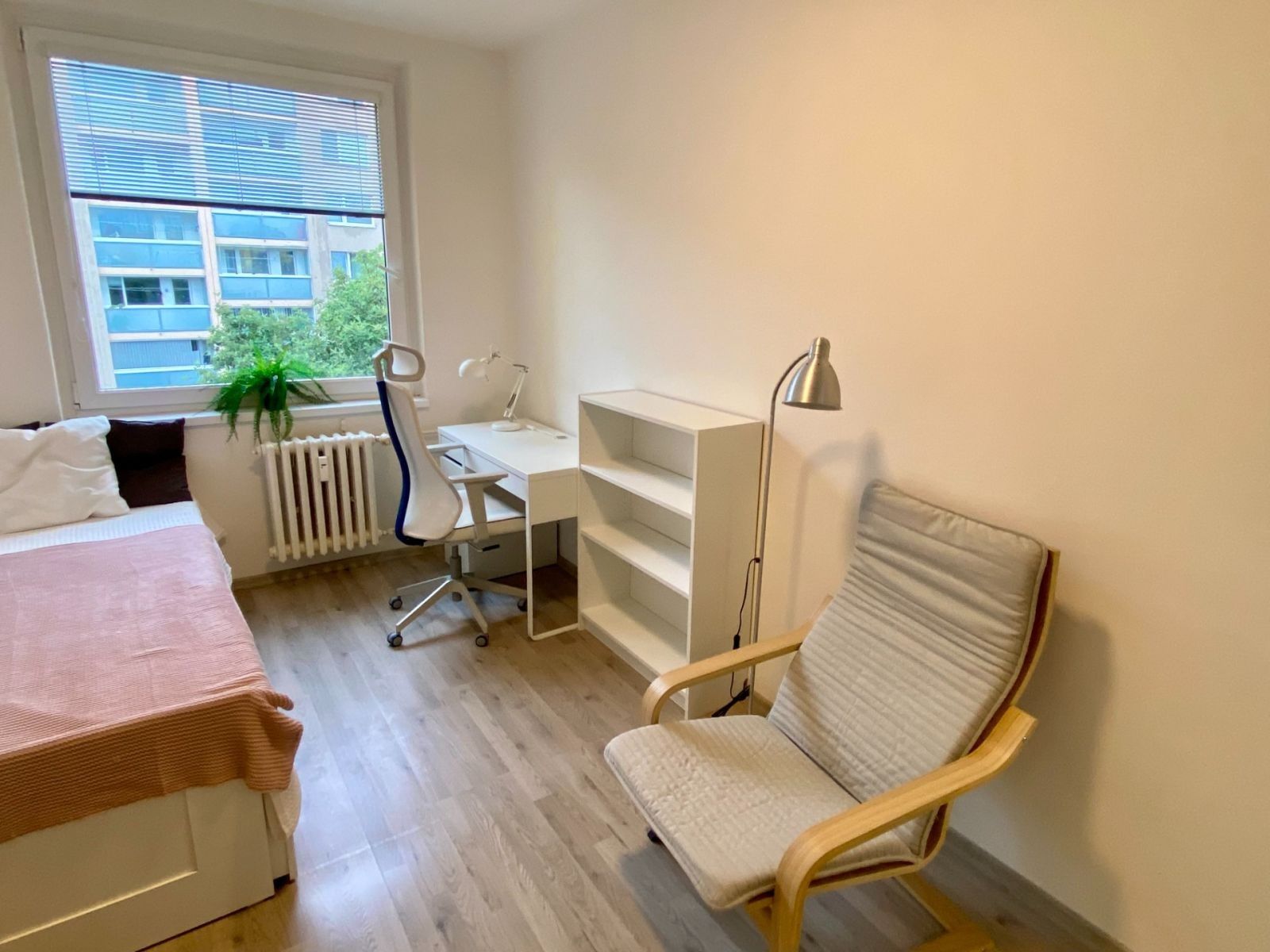 1+kk, Vazovova, Praha - Modřany, 18 m² - 1