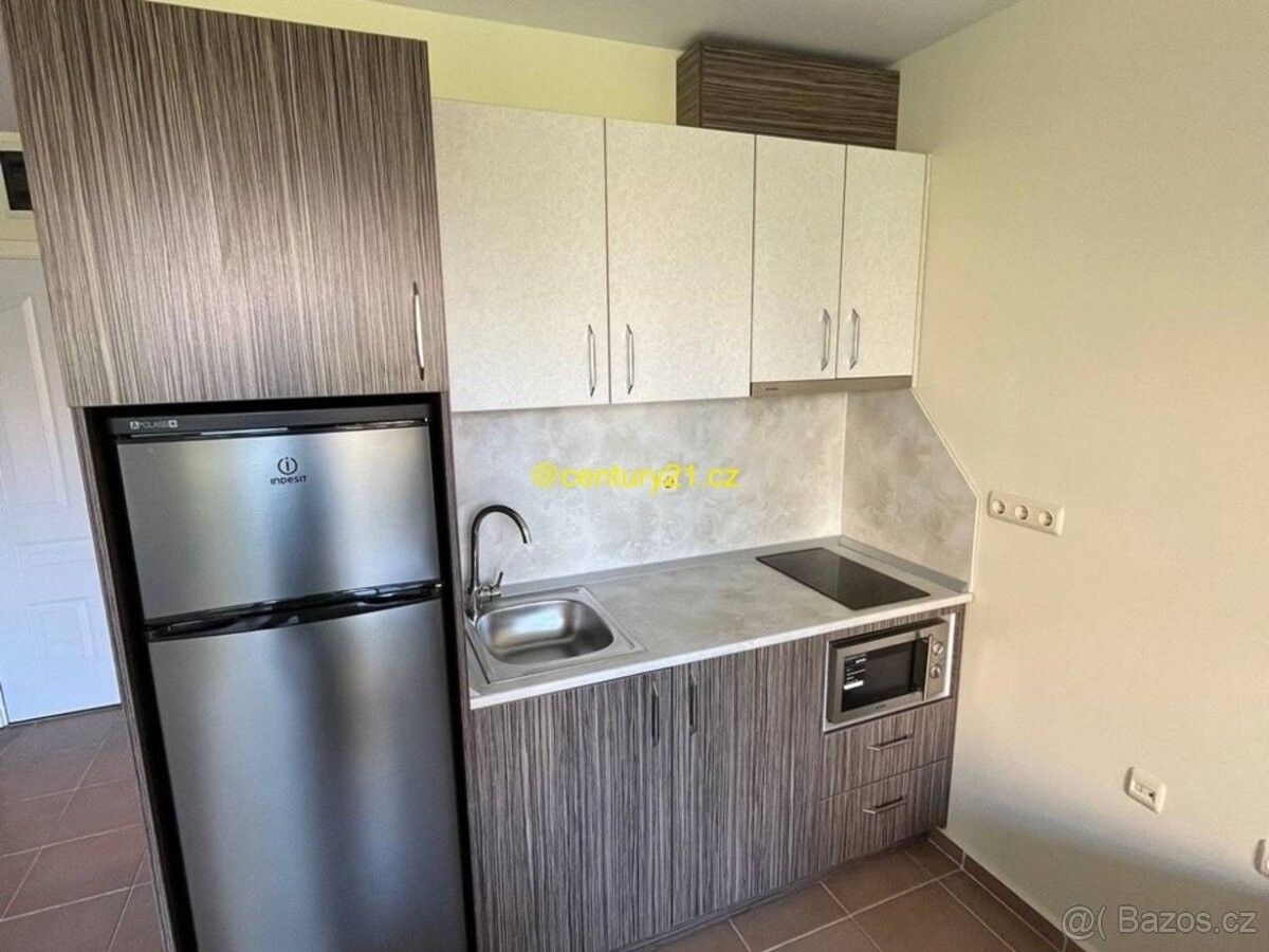 Prodej byt - 987 66, Zahraničí