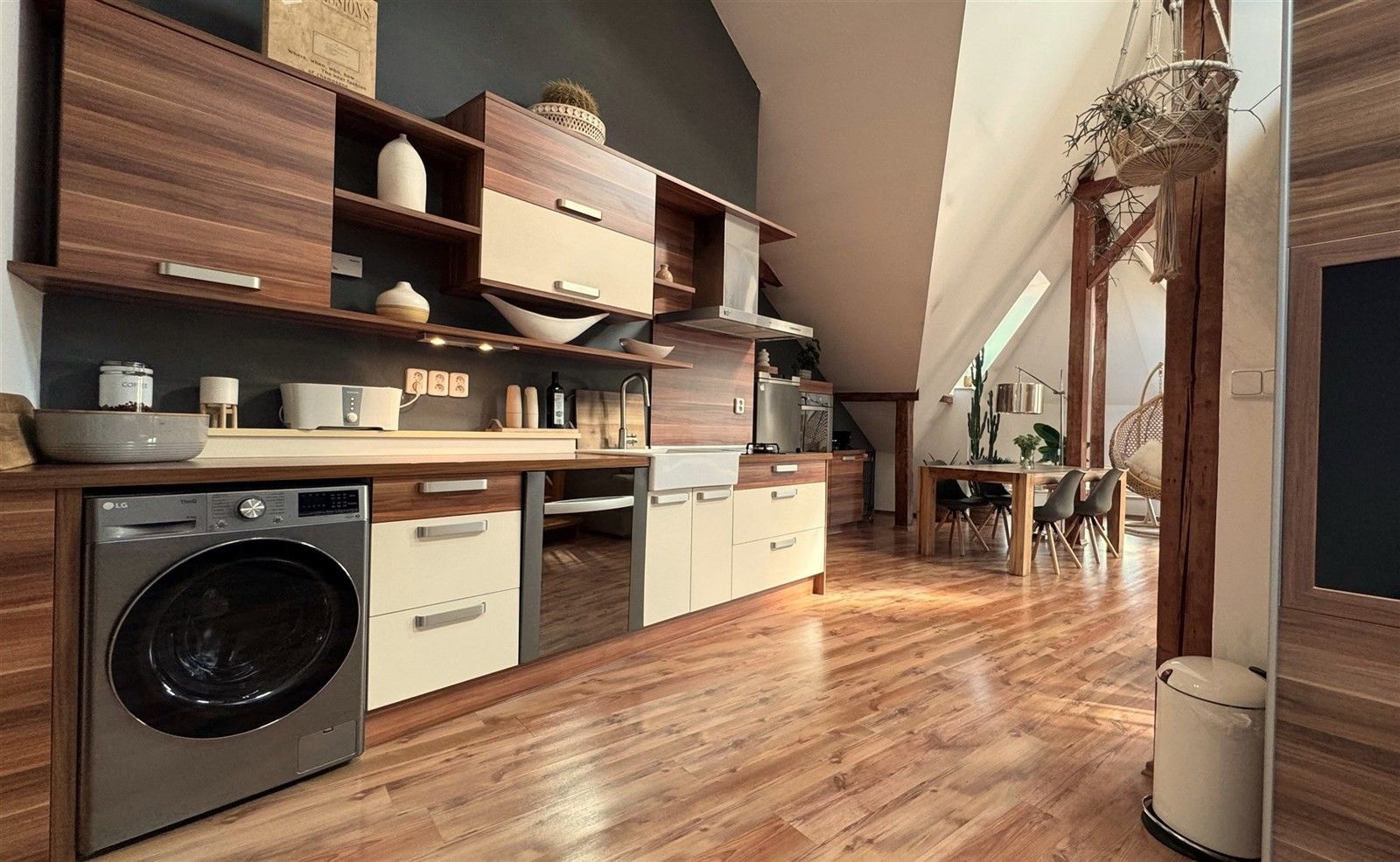 Prodej byt 3+kk - Evropská, Cheb, 120 m²