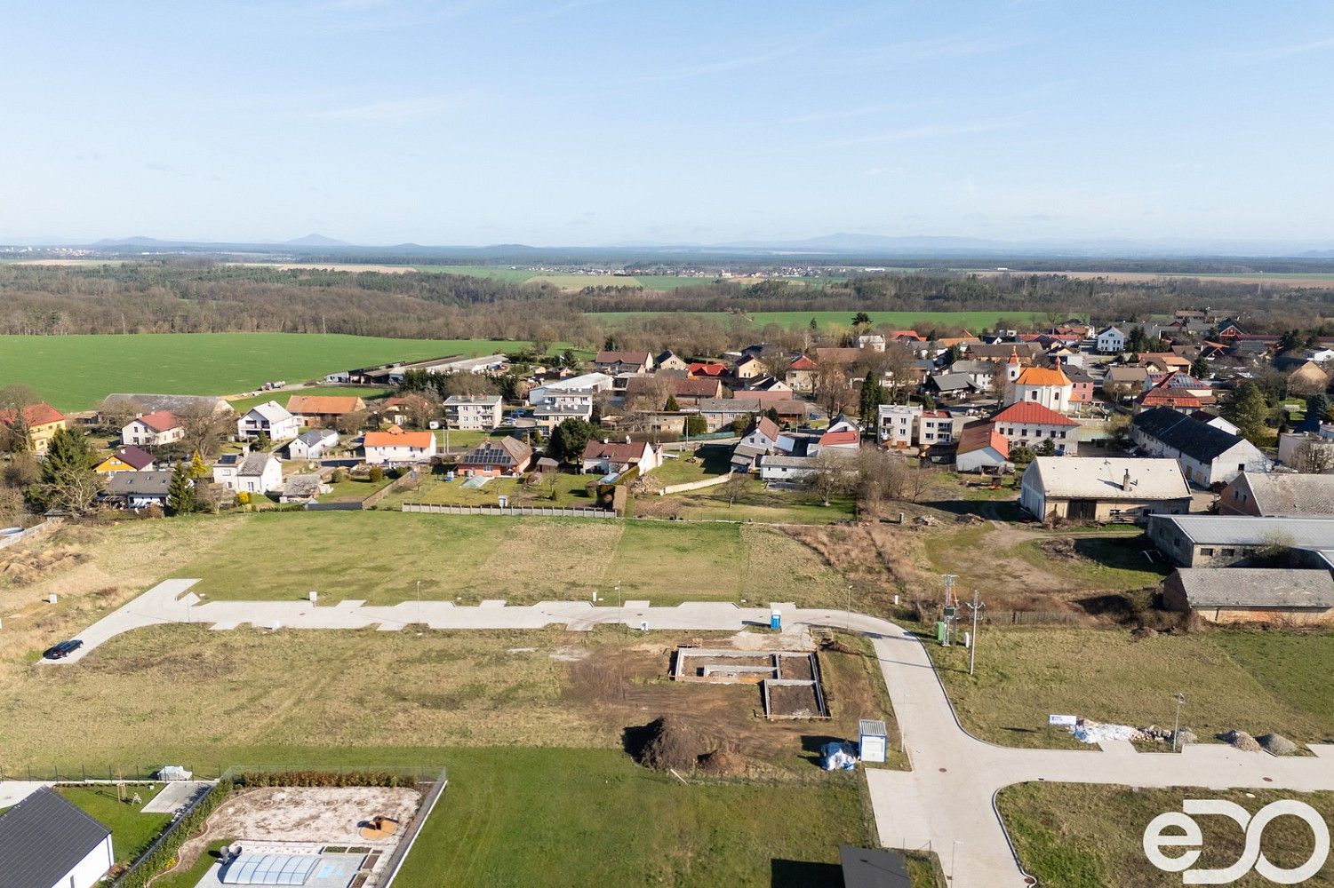 Pozemek pro bydlení, 905 m²