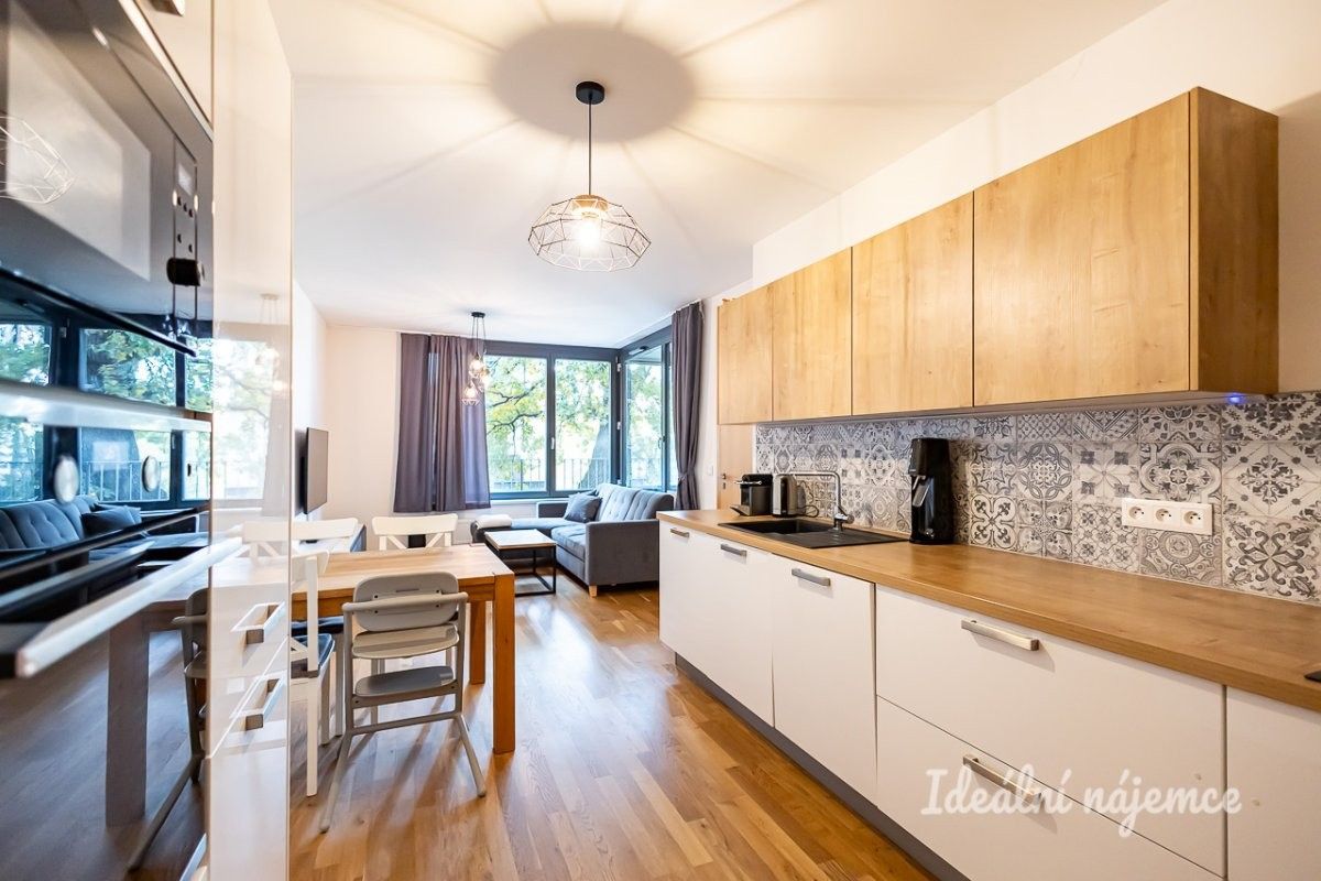 2+kk, Střížkovská, Praha, 50 m² - 1