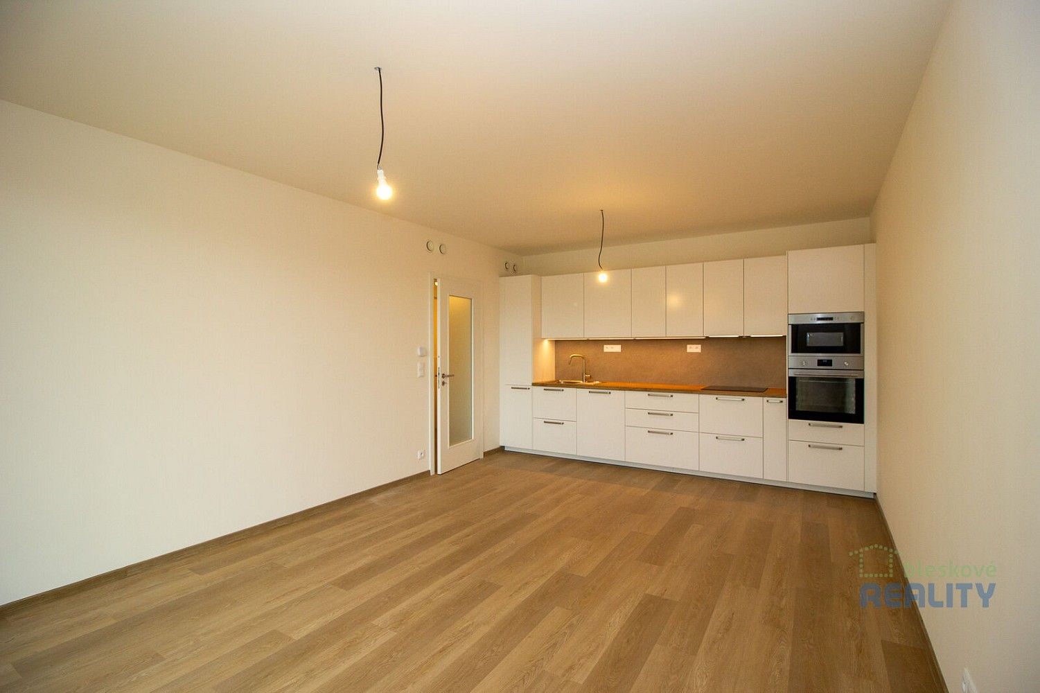 Byt 2+kk · 54 m² · Praha - Modřany, okres Praha 12, Hlavní město Praha - 4