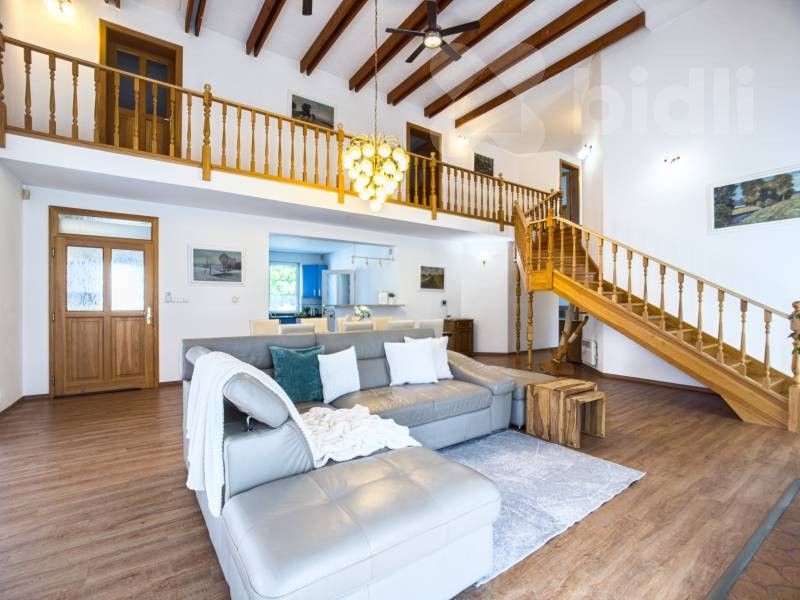 Prodej komerční - K. Hynka Máchy, Pečky, 353 m²