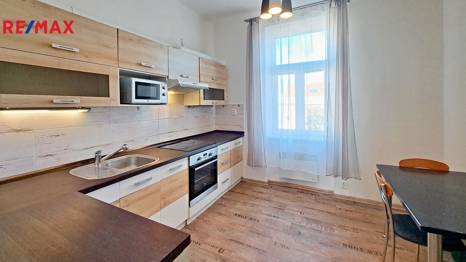 1+1, Dobrovodská 153, České Budějovice, 42 m²