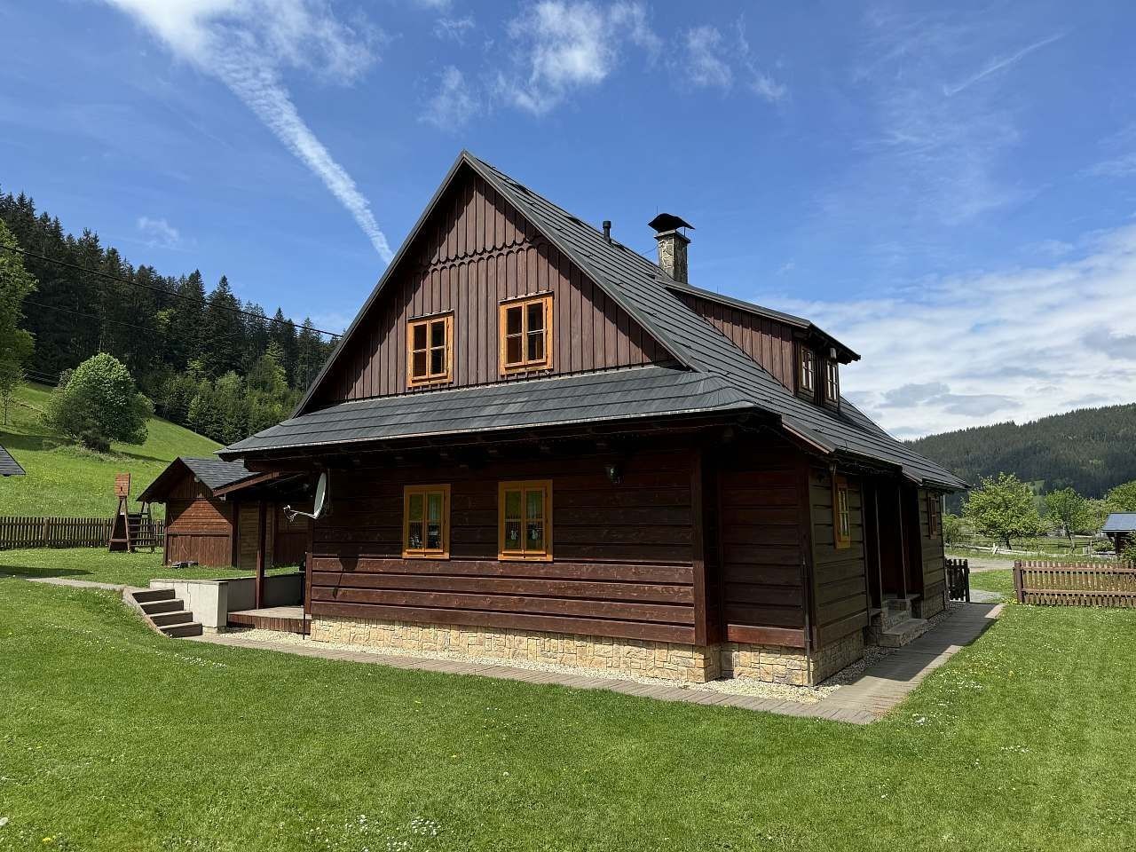 Chaty, Velké Karlovice, Zlínský kraj - 1