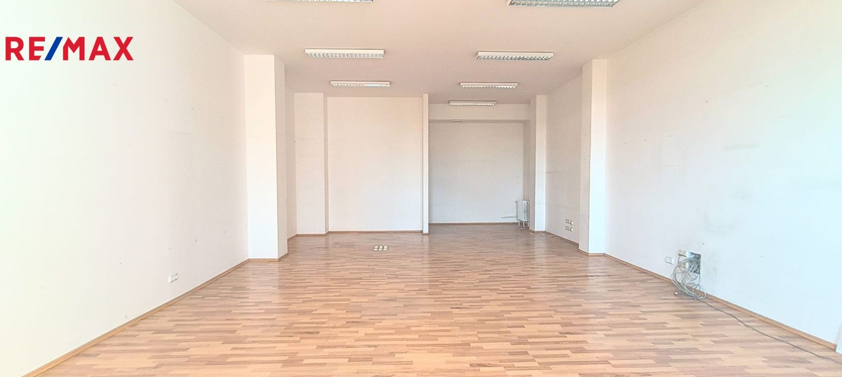 Pronájem kancelář - Horňátecká, Praha, 72 m²