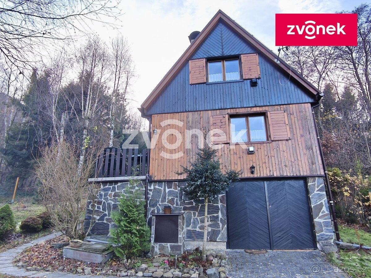 Chaty, Chvalčov, 768 72