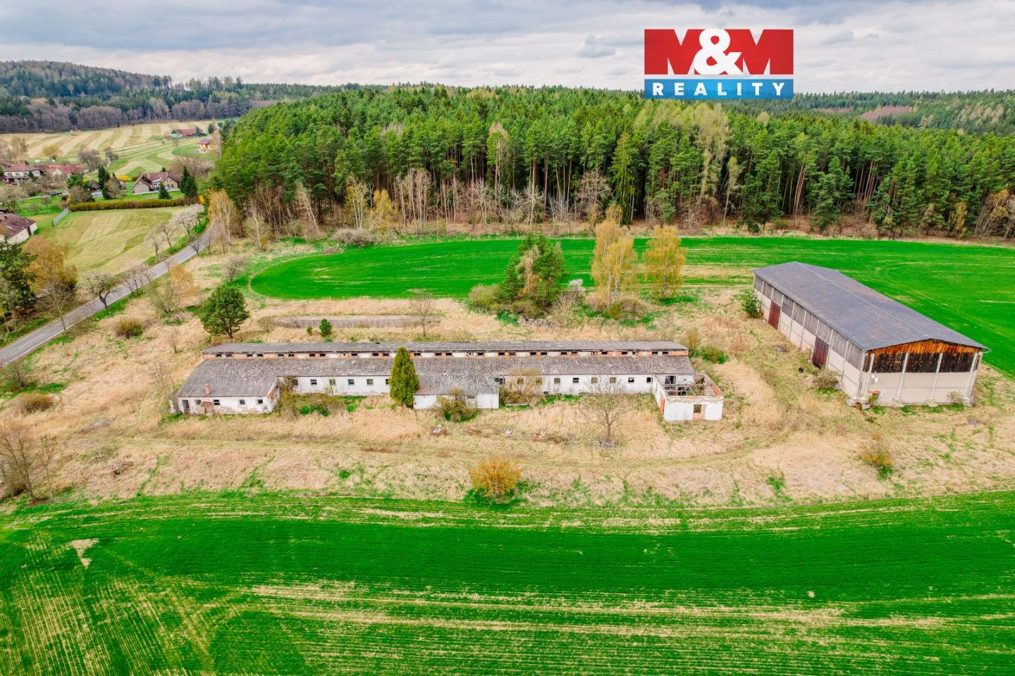 Zemědělské objekty, Všeteč, Všemyslice, 9 558 m²