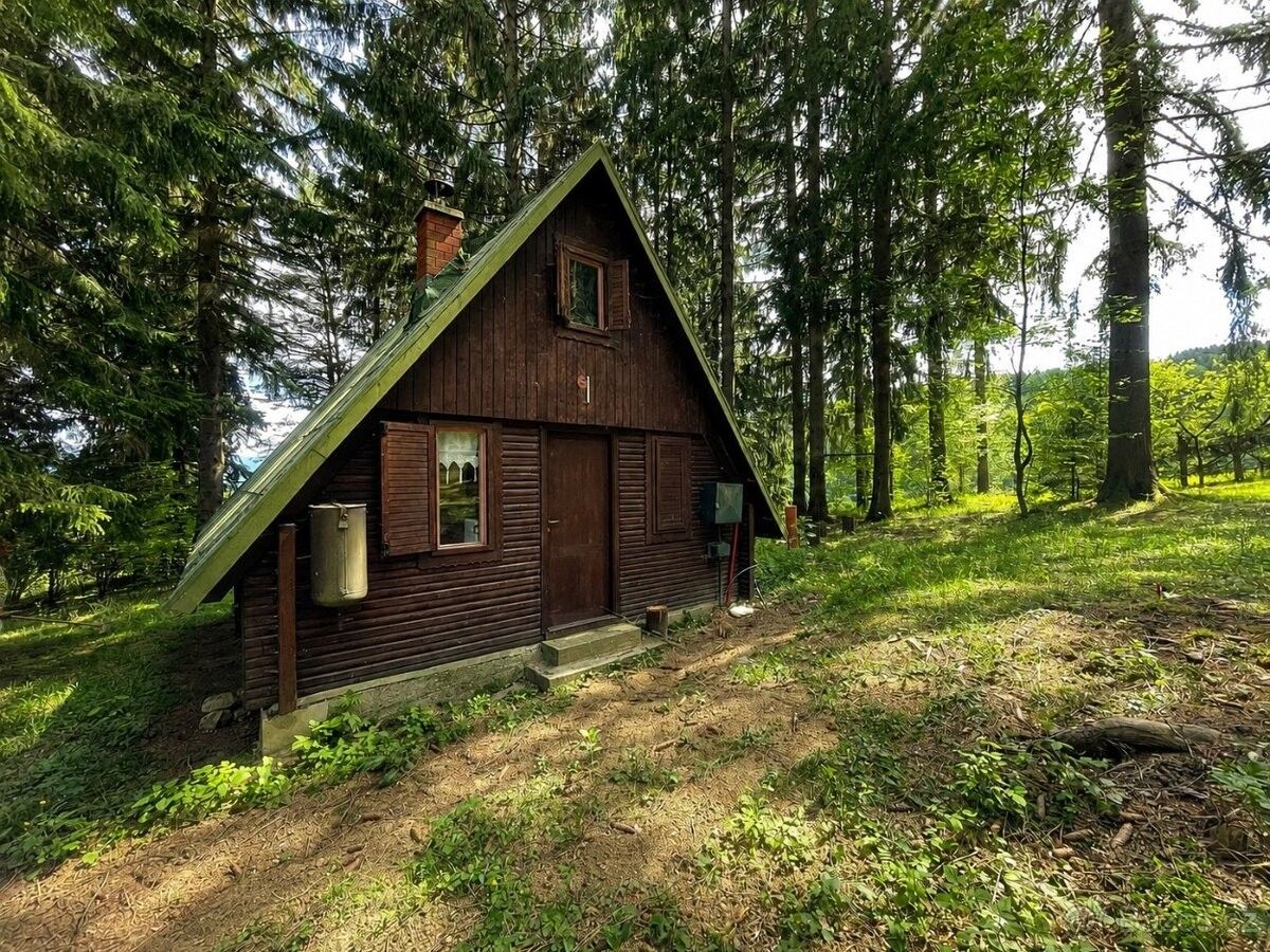 Chaty, 987 65, Slovensko - 1