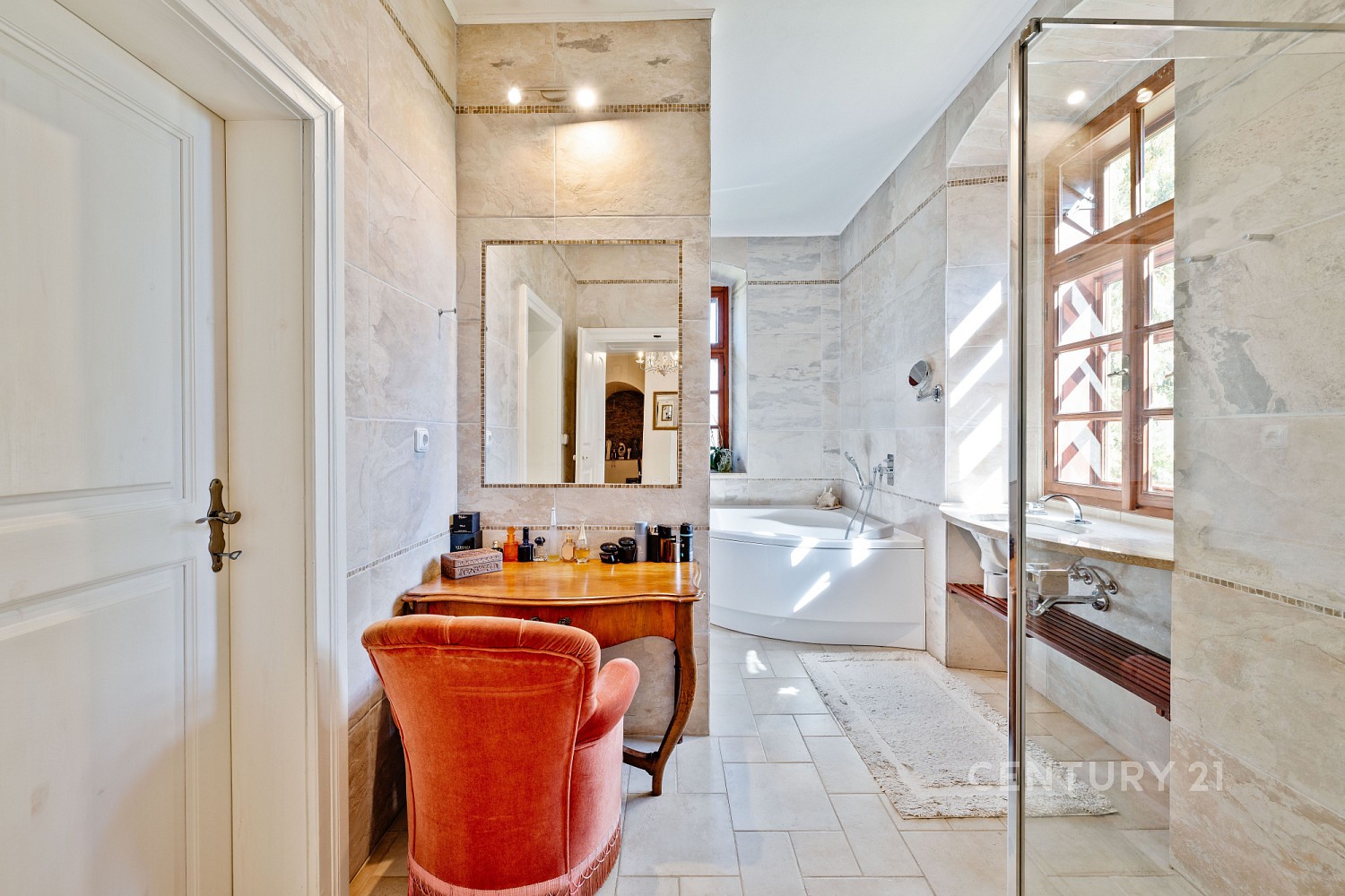 Rodinný dům · 465 m² · Roudná, okres Tábor - 3