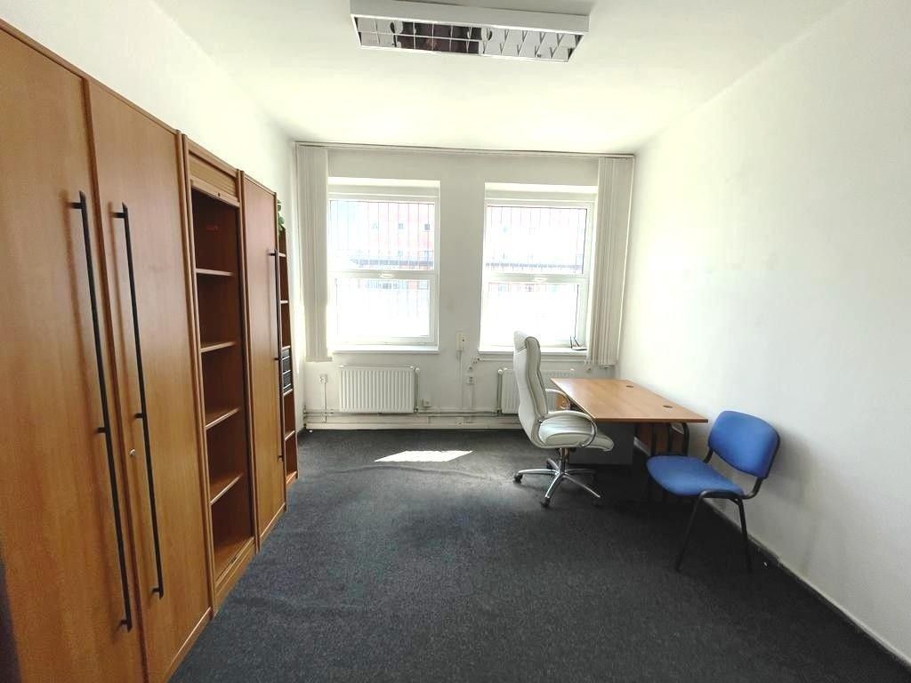 Kanceláře, Olomouc, 779 00