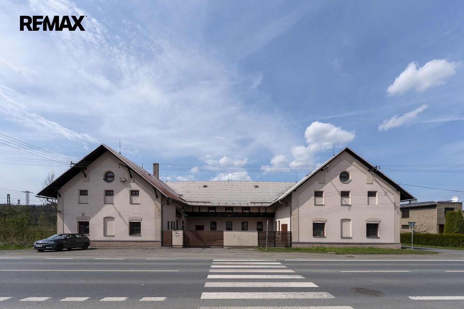 Obchodní prostory, 1 080 m²