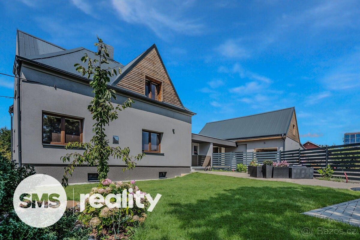 Ostatní, Ostrava, 725 26, 977 m²