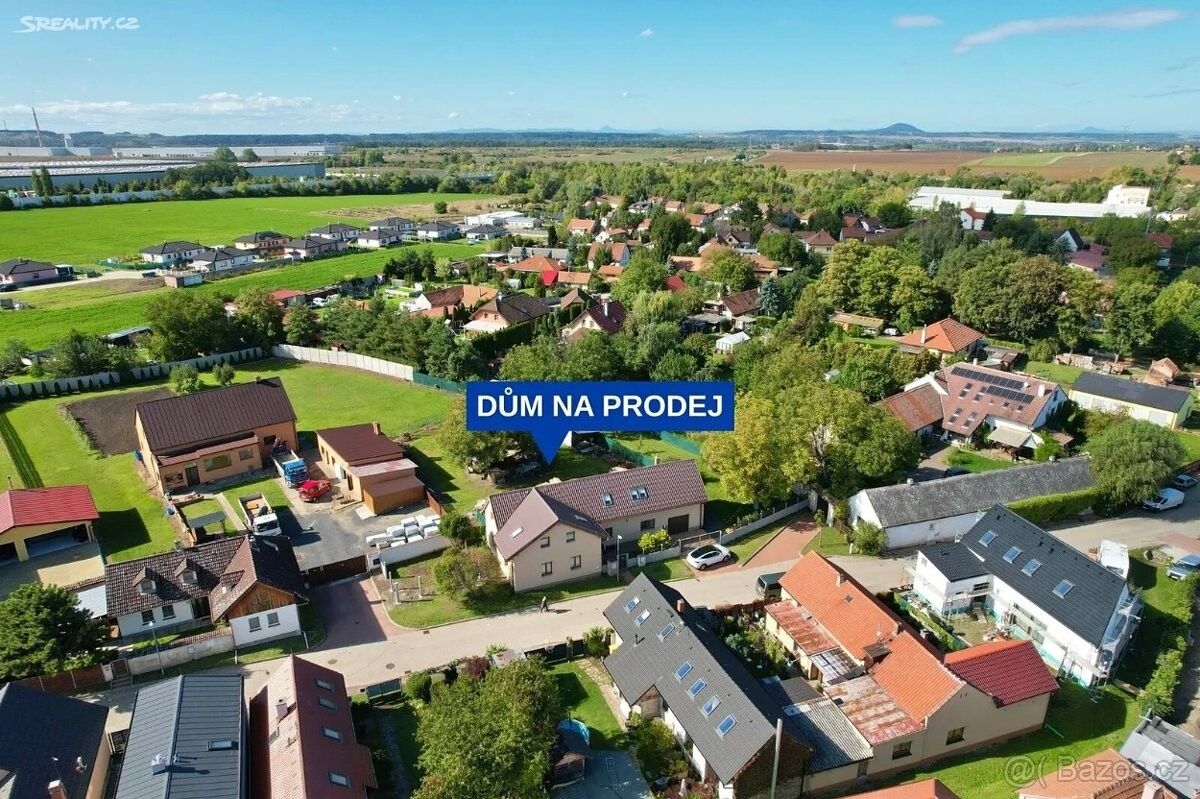 Prodej rodinný dům - Úžice u Kralup nad Vltavou, 277 45