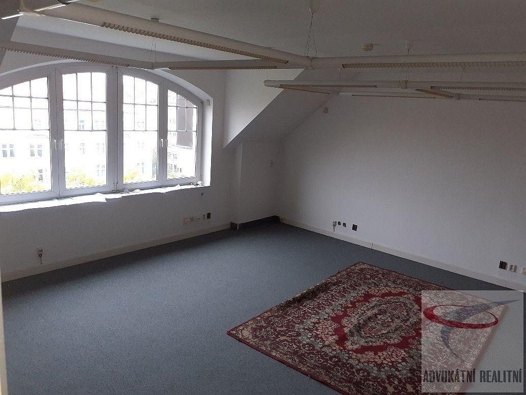 Kancelář · 55 m² · Praha - Holešovice, okres Praha 7, Hlavní město Praha - 3
