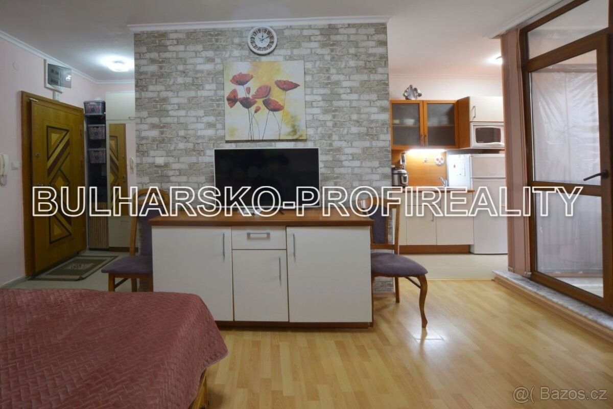 Prodej byt - 987 66, Zahraničí