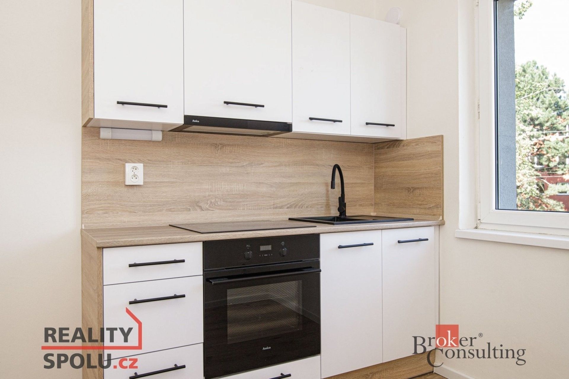 Prodej byt 1+1 - Cottonové, Ostrava, 37 m²