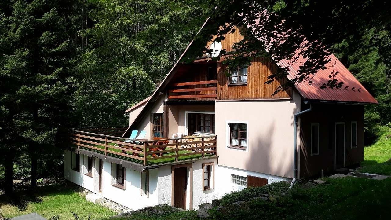 Chaty, Výsluní - Úbočí u Výsluní, Ústecký kraj