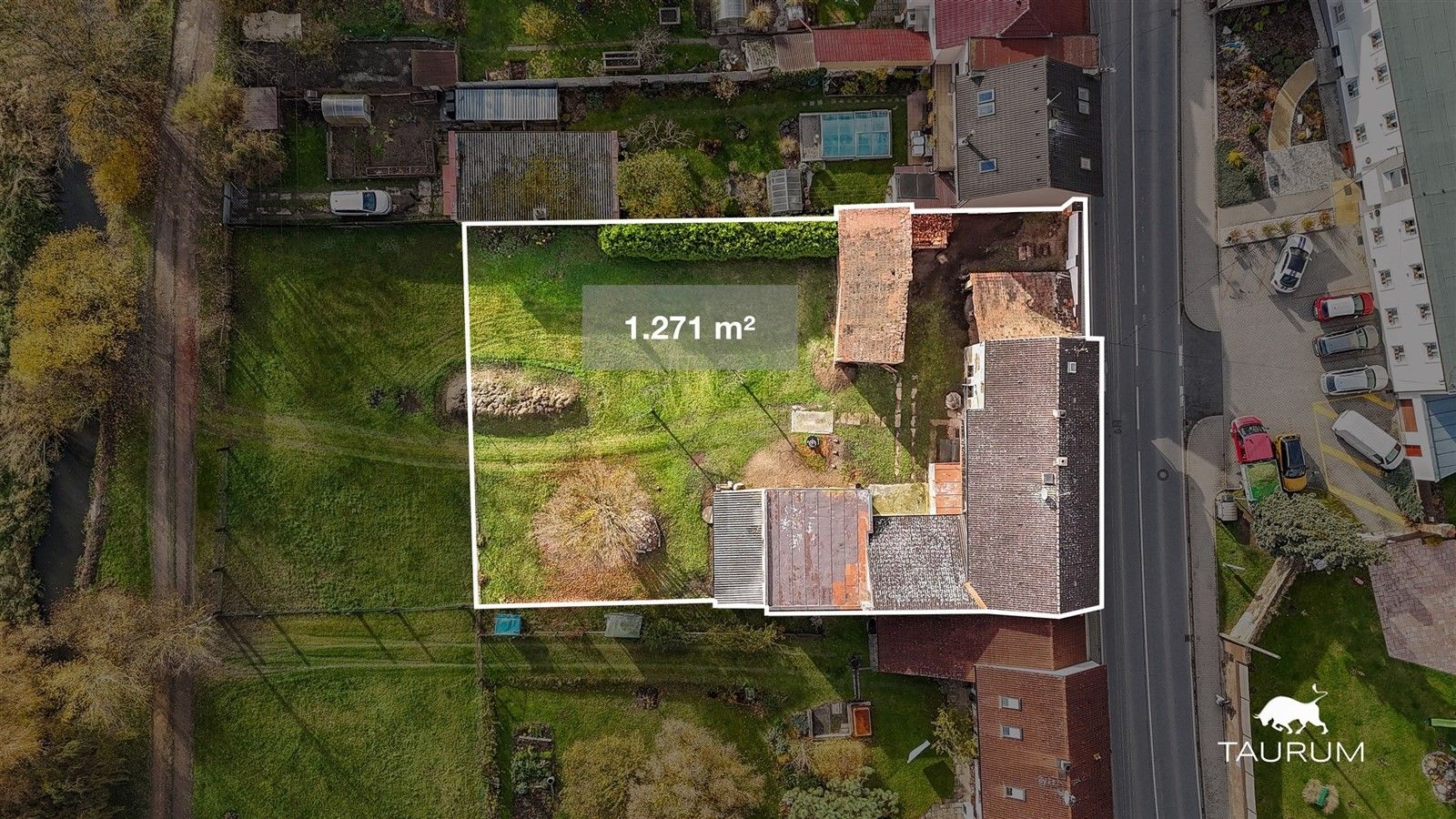 Prodej rodinný dům - Hlavní, Tlučná, 290 m²