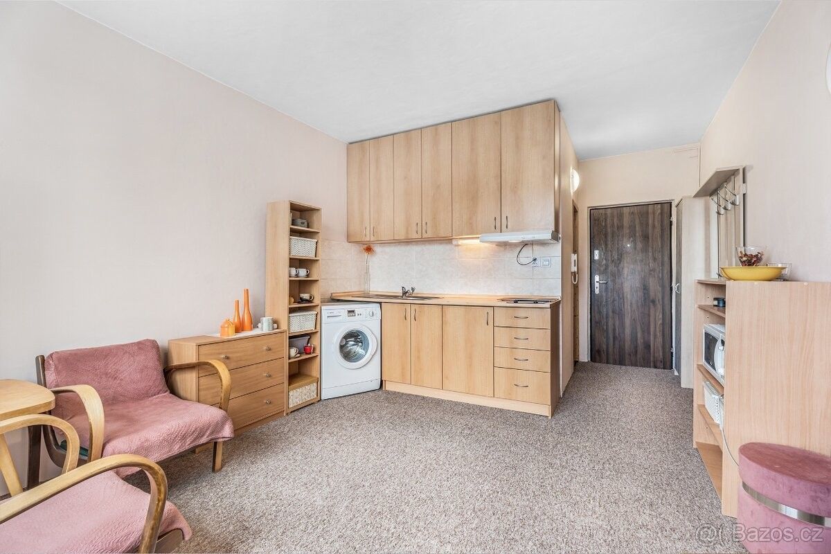 Byty, Chomutov, 430 04