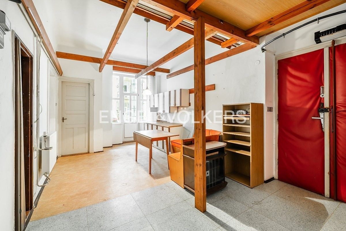 Prodej byt 2+1 - Jaselská 434, Praha Bubeneč, 94 m² - 5