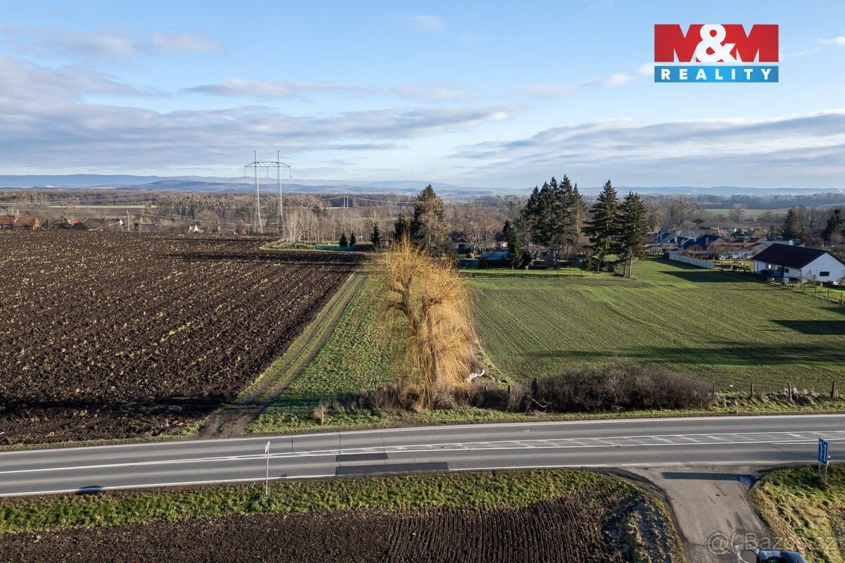 Prodej pozemek pro bydlení - Dub nad Moravou, 783 75