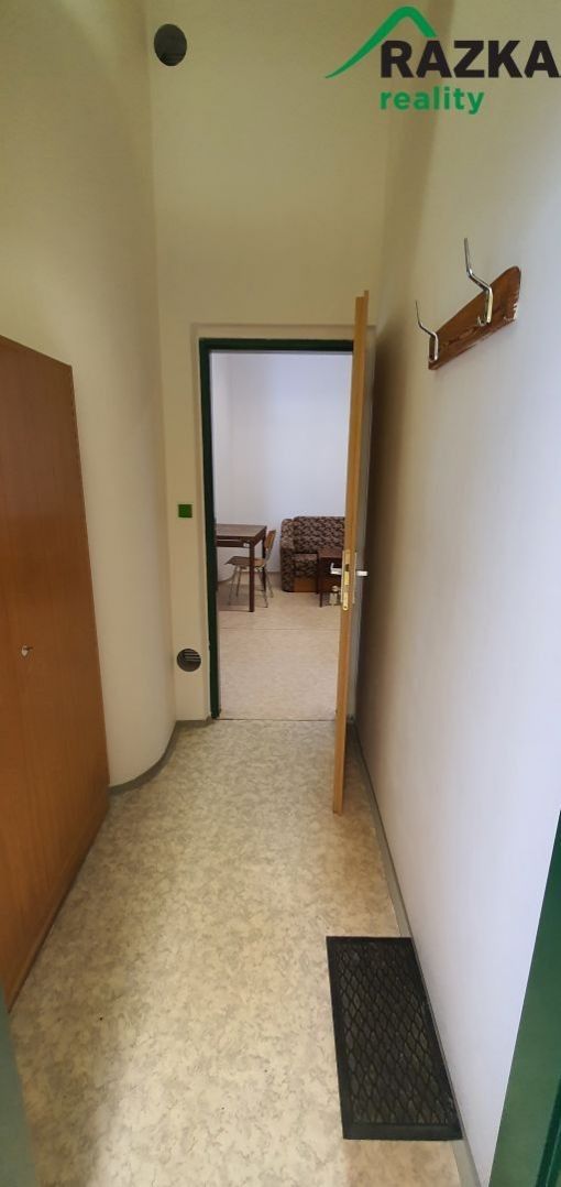 Pronájem kancelář - Bezdružická, Planá, 54 m² - 5