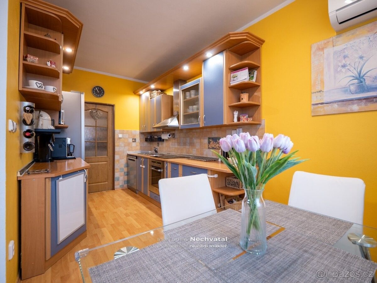 Byty, Hodonice, 671 25