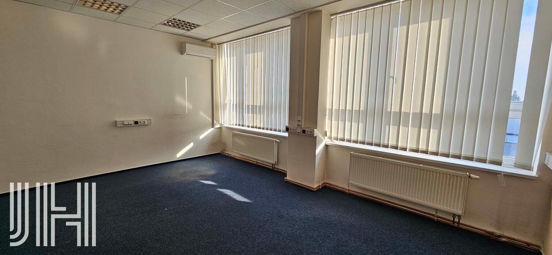 Pronájem kancelář - Za Olomouckou  , Držovice, 375 m² - 5