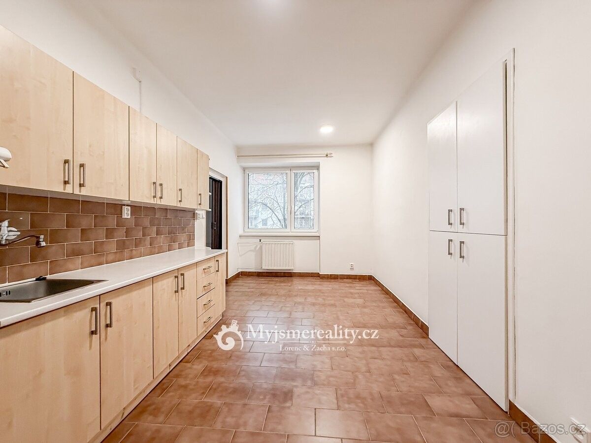 Byty, Znojmo, 669 02