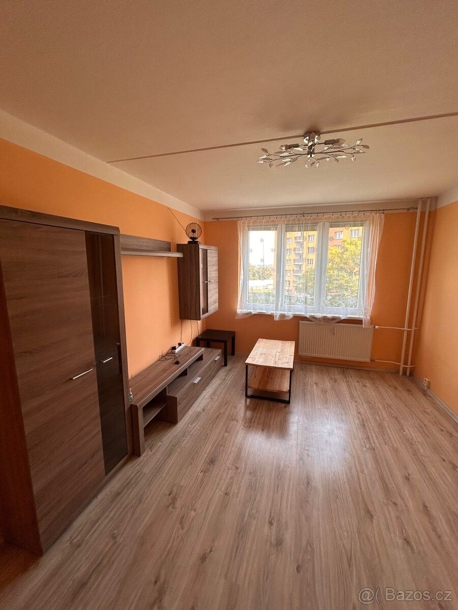 Byt · Chomutov, 430 04 - 3