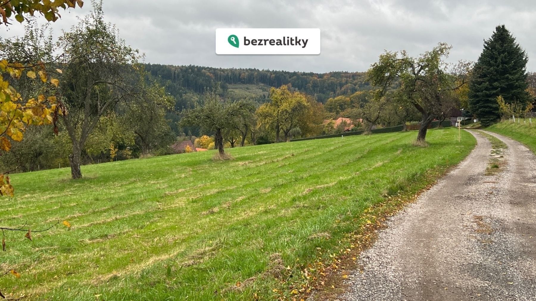 Prodej pozemek pro bydlení - Šárovcova Lhota