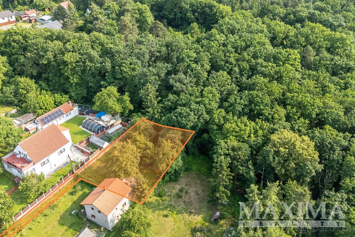 Prodej rodinný dům - Dolní Břežany, 252 41