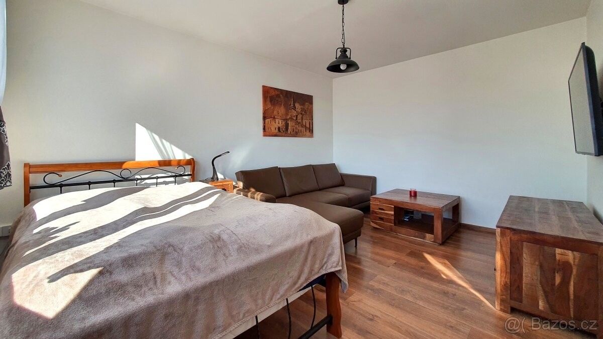 Pronájem byt - Podbořany, 441 01