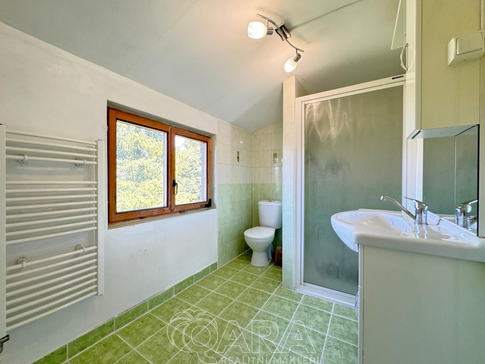 Rodinný dům · 150 m² · Stružnice Jezvé - 4