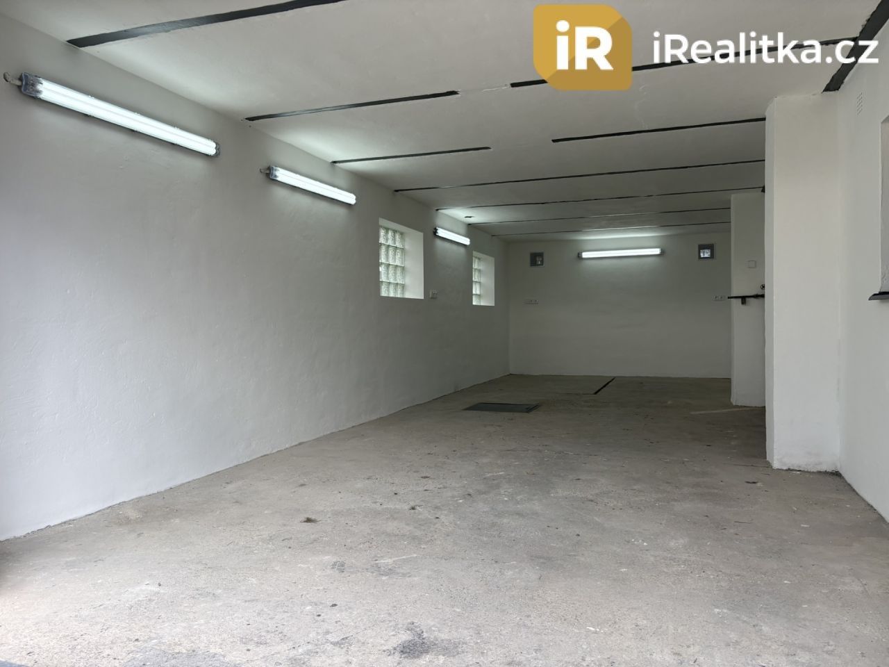 Garáže, 1. máje, Mohelnice, 36 m² - 1