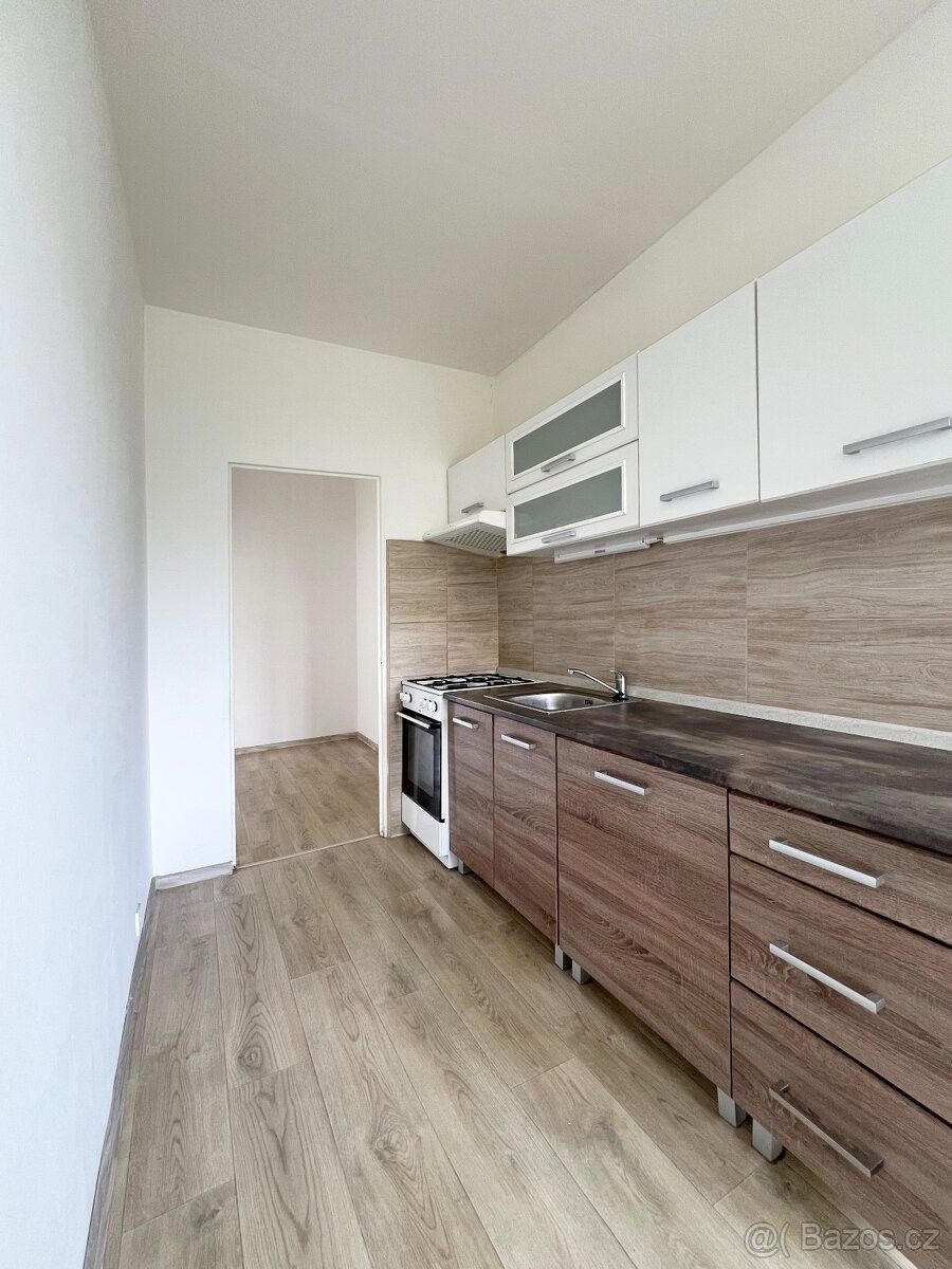 Byty, Chomutov, 430 04