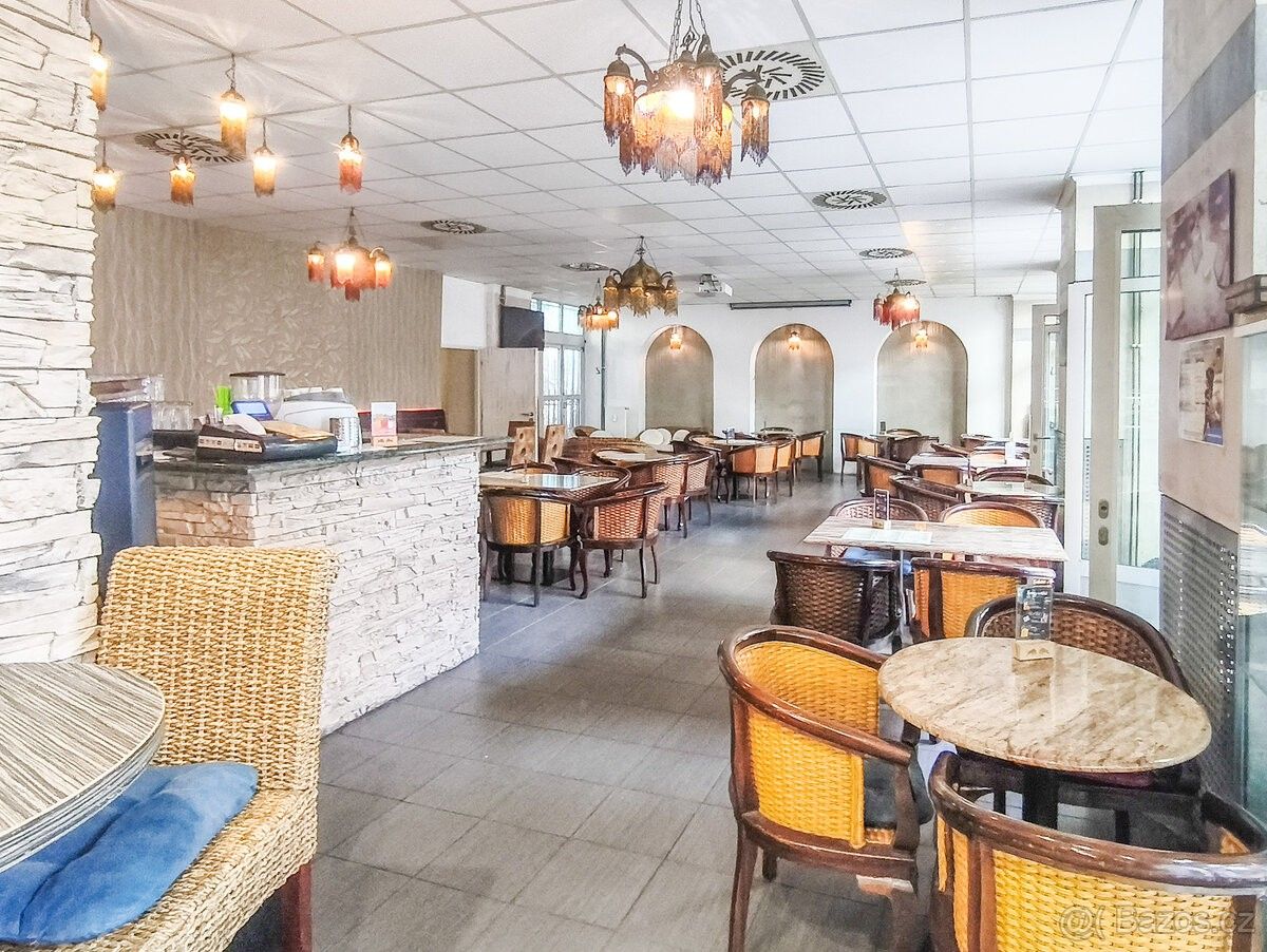 Restaurace